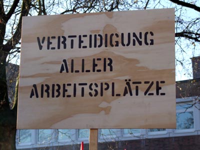 Plakat Protestkundgebung MAN Turbo Oberhausen Sterkrade 28.11.2016. Foto: AvantiO.